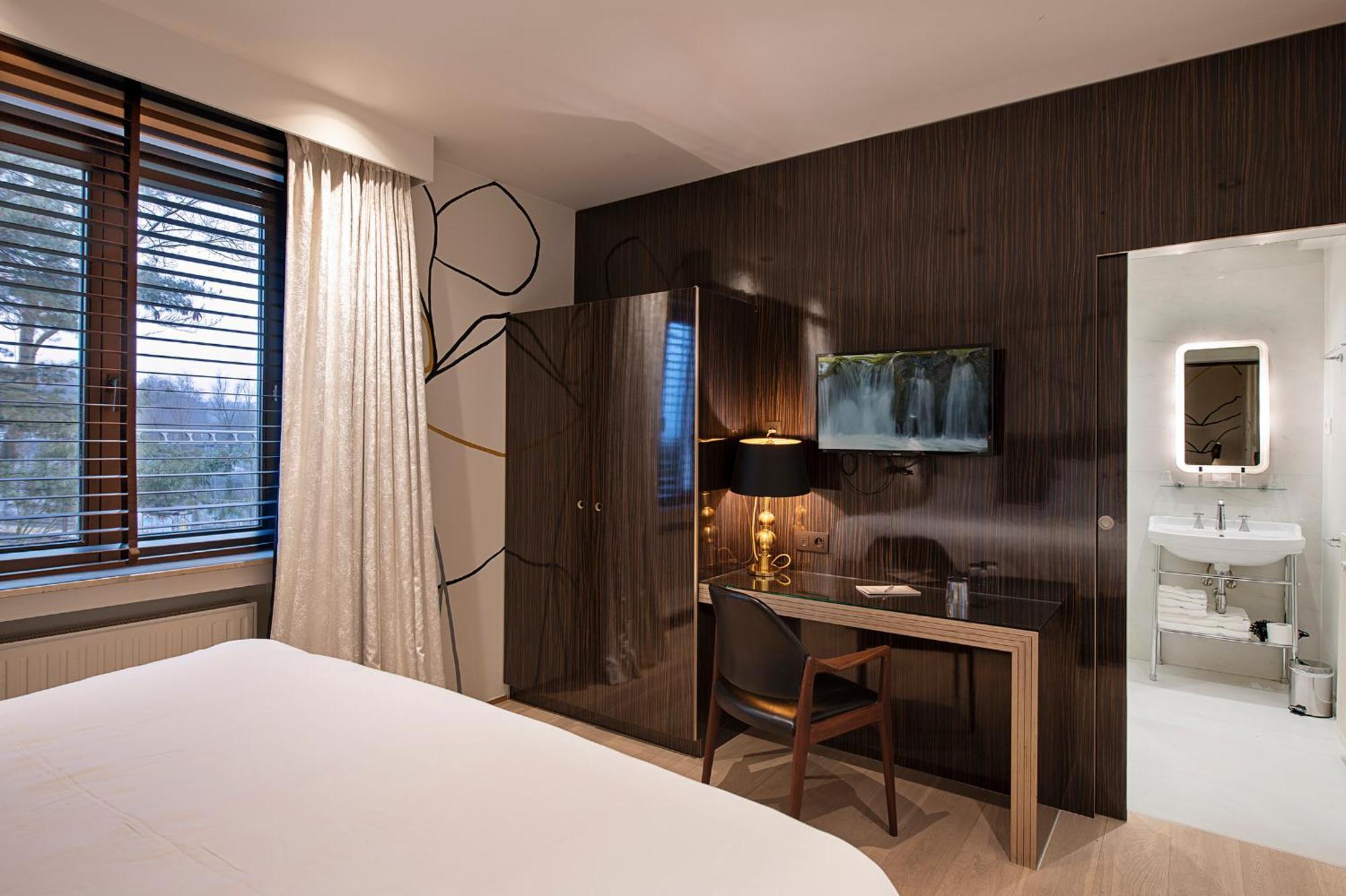 Hotel Groenendaal Хуйларт Экстерьер фото